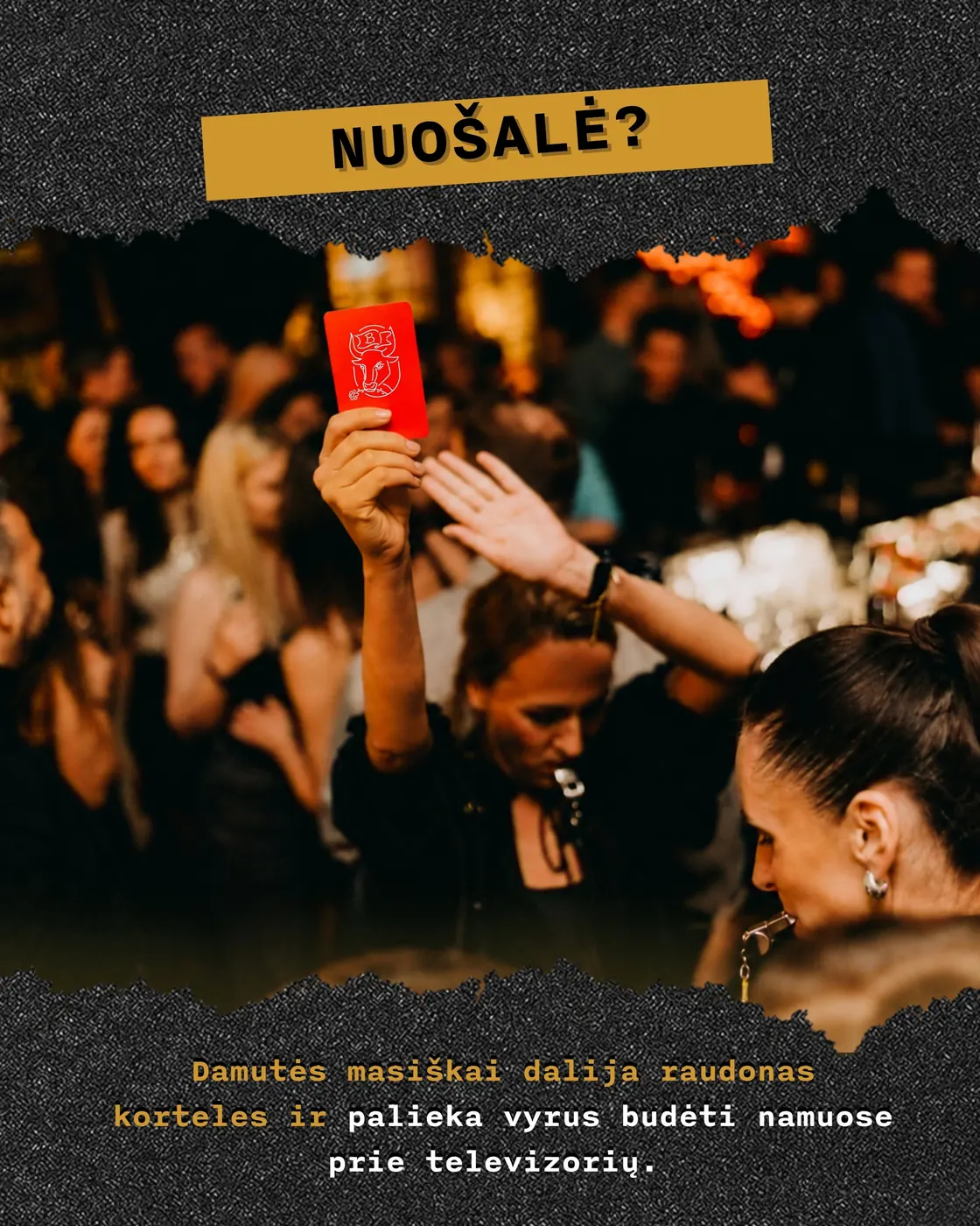 Svečiai su gėrimais bare